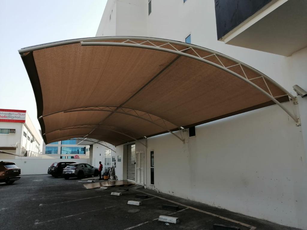 Wall mount car parking shade